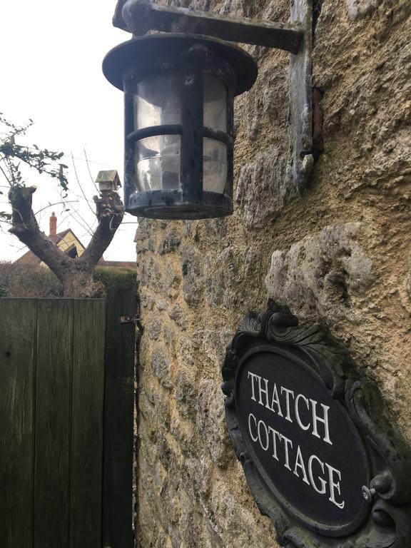 Thatch Cottage Lacock Esterno foto